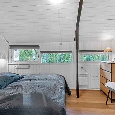 Reino - 30km From The Sea By Interhome